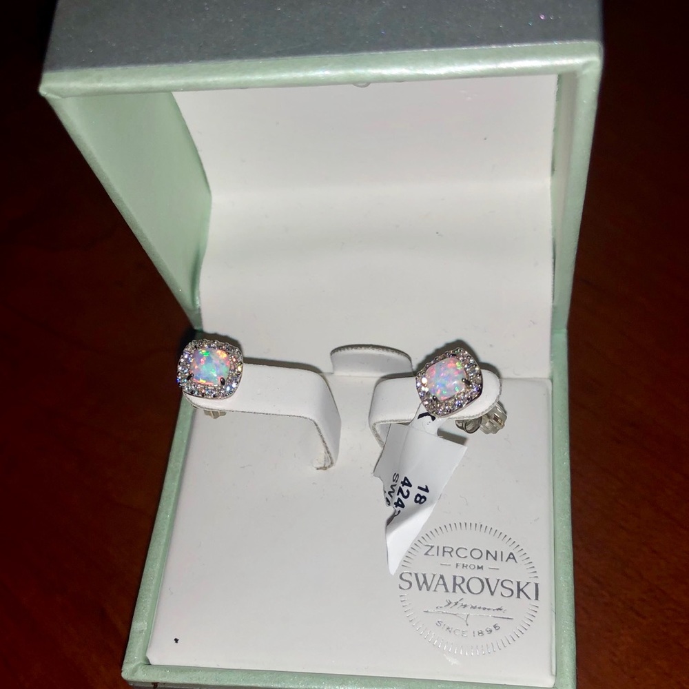 Brand New Kiera Swarovski Studs